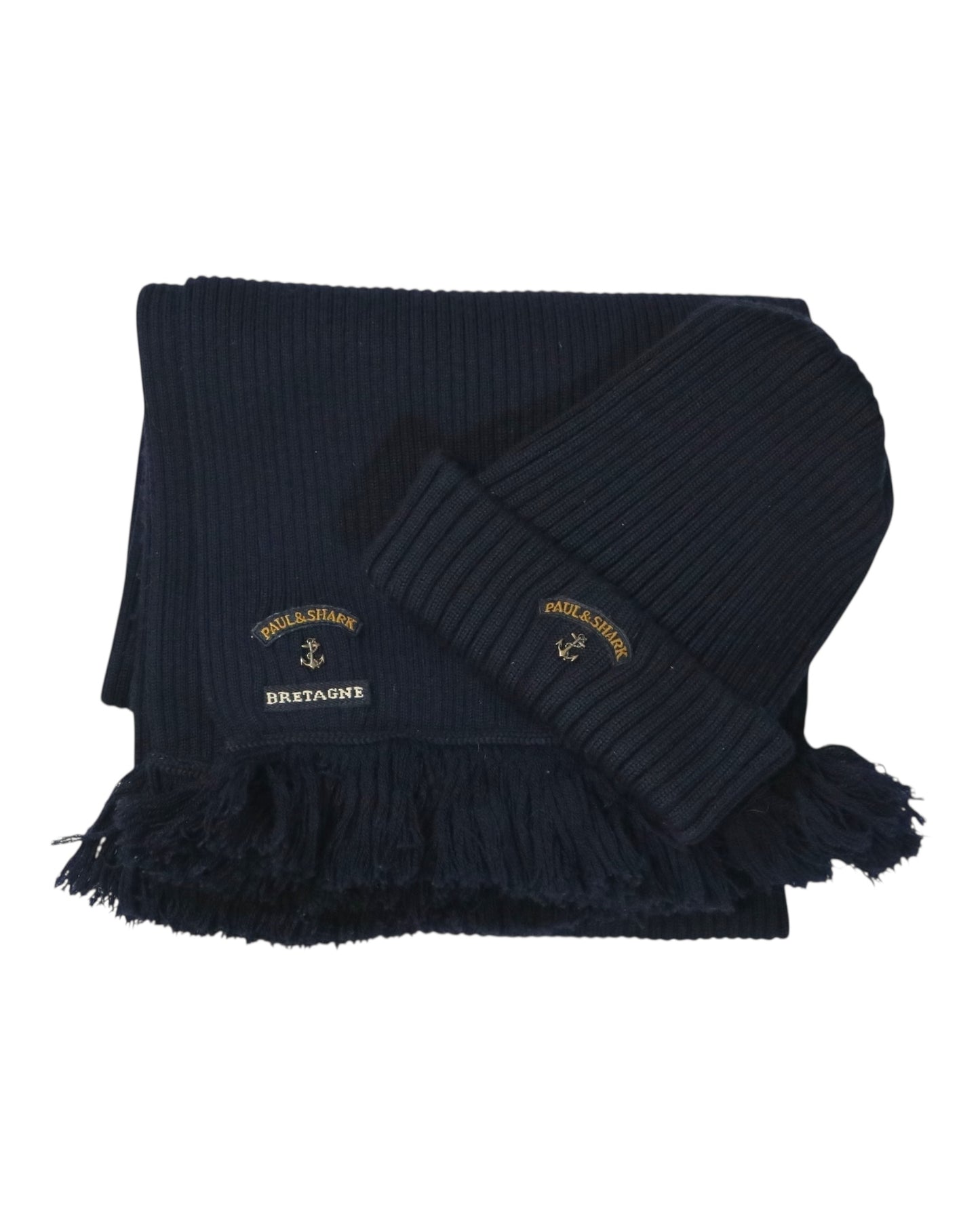 Paul and shark hat and scarf (anchor)
